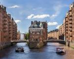 Hamburg Speicherstadt - Die Hansestadt Hamburg kann von Reisenden aus Friedrichshafen ab Januar 2019 mit Sun Air erreicht werden.