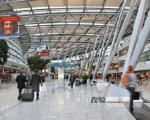 Flughafen Düsseldorf Terminal - Ab Februar 2020 fliegt Lauda von Düsseldorf nach Sevilla. © Andreas Wiese, Düsseldorf International