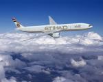 Etihad Boing 777 300 ER während des Flugs (klein) - Etihad verbindet Frankfurt am Main bis zum 30. Juni wieder täglich mit Abu Dhabi. © Etihad Airways