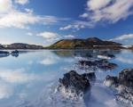 Island See - Die Naturwunder Islands wurden über Jahrtausende von unzähligen Vulkansystemen erschaffen, von denen auch heute noch 30 aktiv sind. So entstand auch der Lavatunnel Raufarhólshellir.
