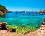 Ibiza-Spanien - Bis vorerst 30. Januar wurde Ibiza vollständig abgeriegelt.
