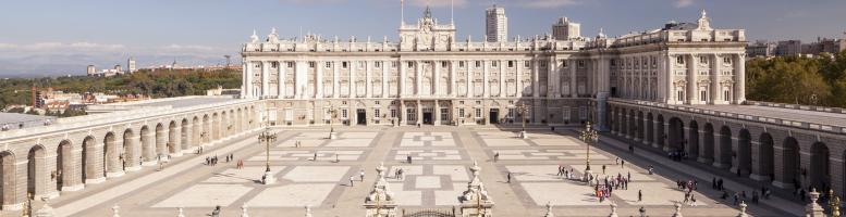 Plaza de Oriente - Madrid Plaza de Oriente - Madrid