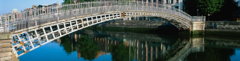 Ha’penny Bridge - Dublin Ha’penny Bridge - Dublin