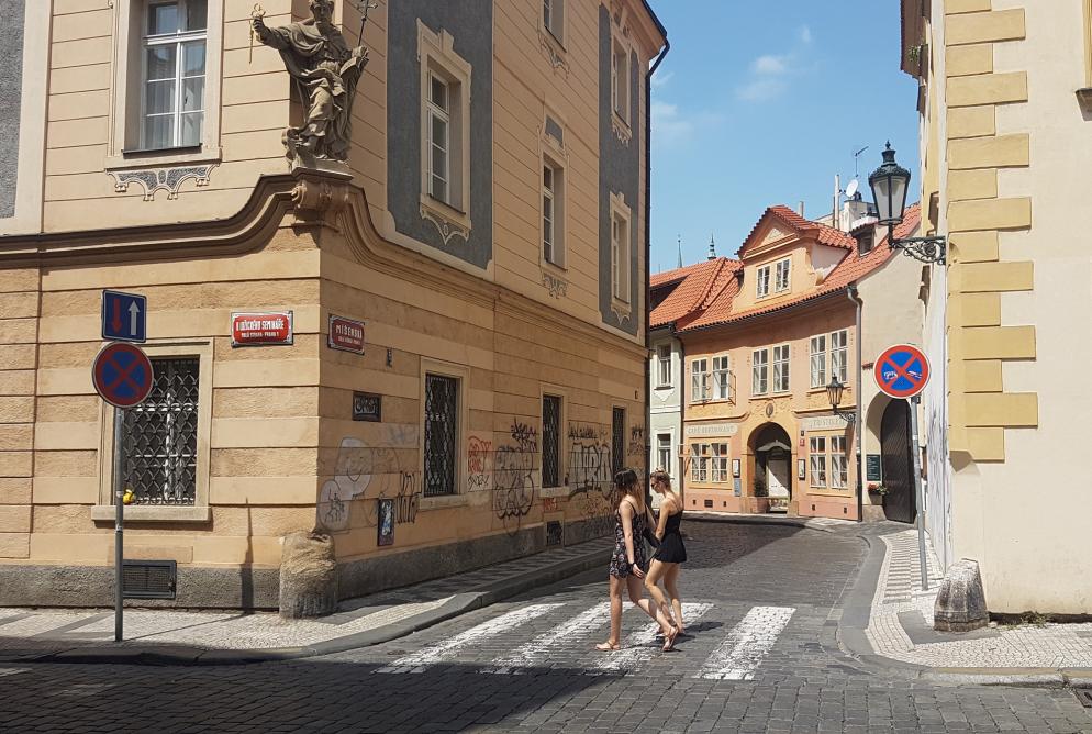 Ein Wochenende In Prag Die Goldene Stadt In 2 en Kennenlernen Reisewelt Check24