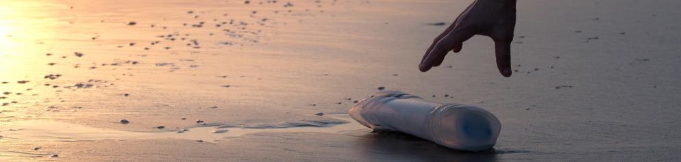 Sonstiges: Strand Plastikmüll