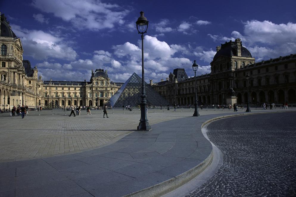 Louvre - Paris Louvre - Paris