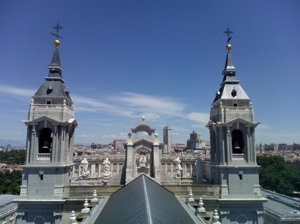 Catedral de la Almudena - Madrid Catedral de la Almudena - Madrid