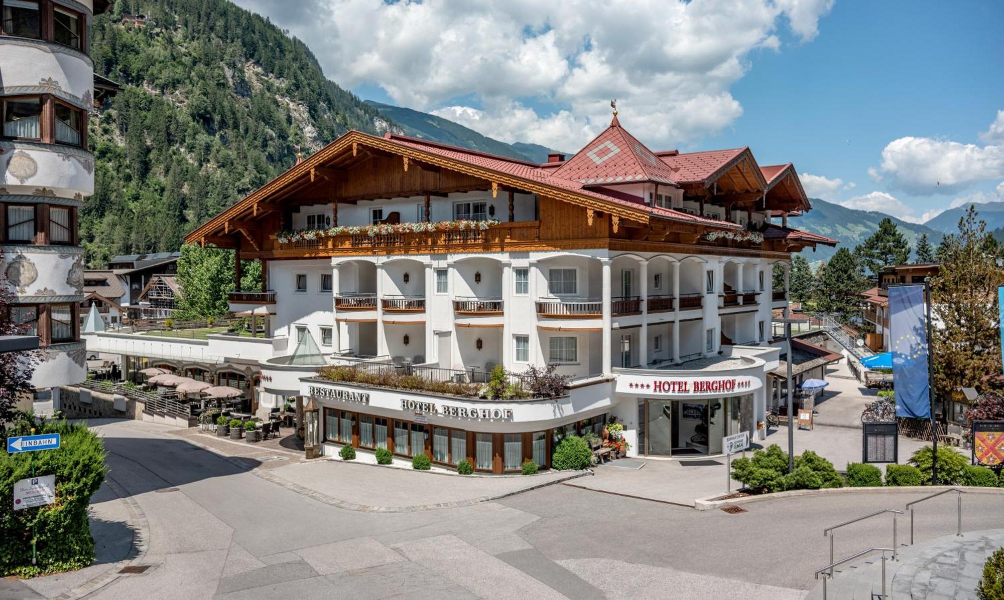 Berghof Mayrhofen (Mayrhofen, Zillertal) ᐅ Hotel günstig buchen CHECK24